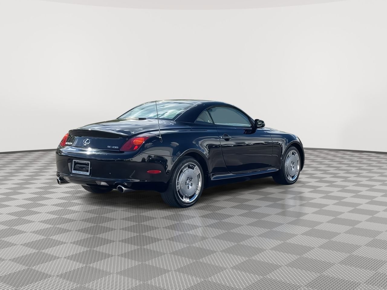 Thumbnail: 2002 Lexus SC - 8