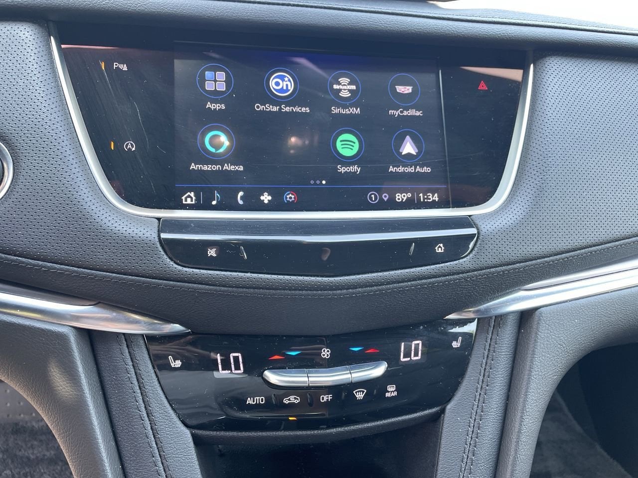 Thumbnail: 2023 Cadillac XT5 - 13