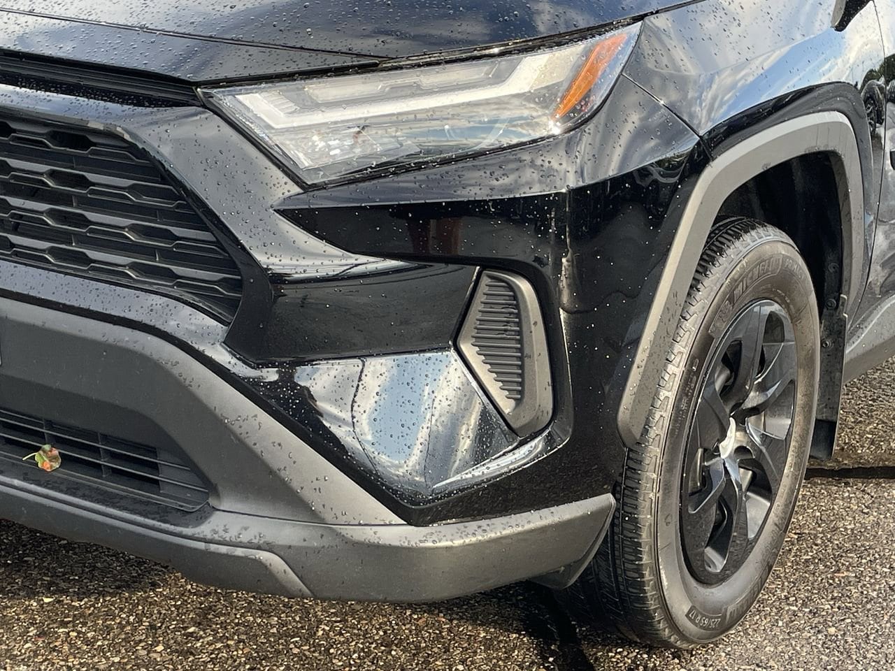 Thumbnail: 2023 Toyota RAV4 - 33