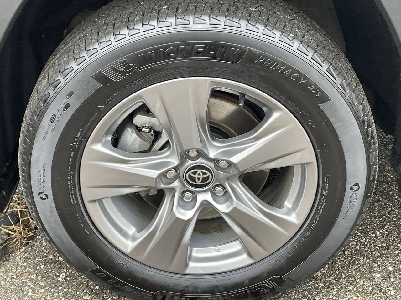 Thumbnail: 2023 Toyota RAV4 - 39