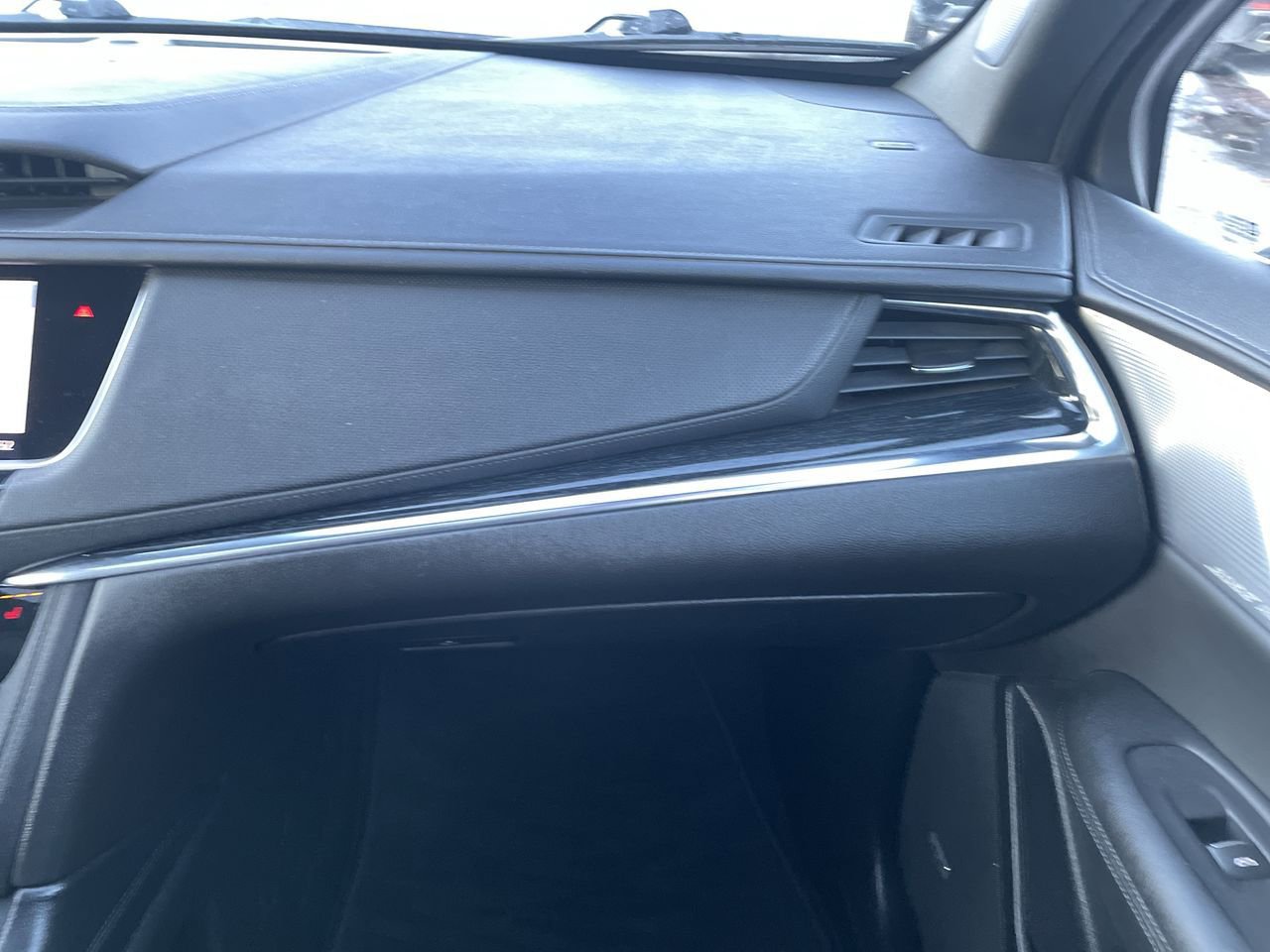 Thumbnail: 2020 Cadillac XT5 - 16