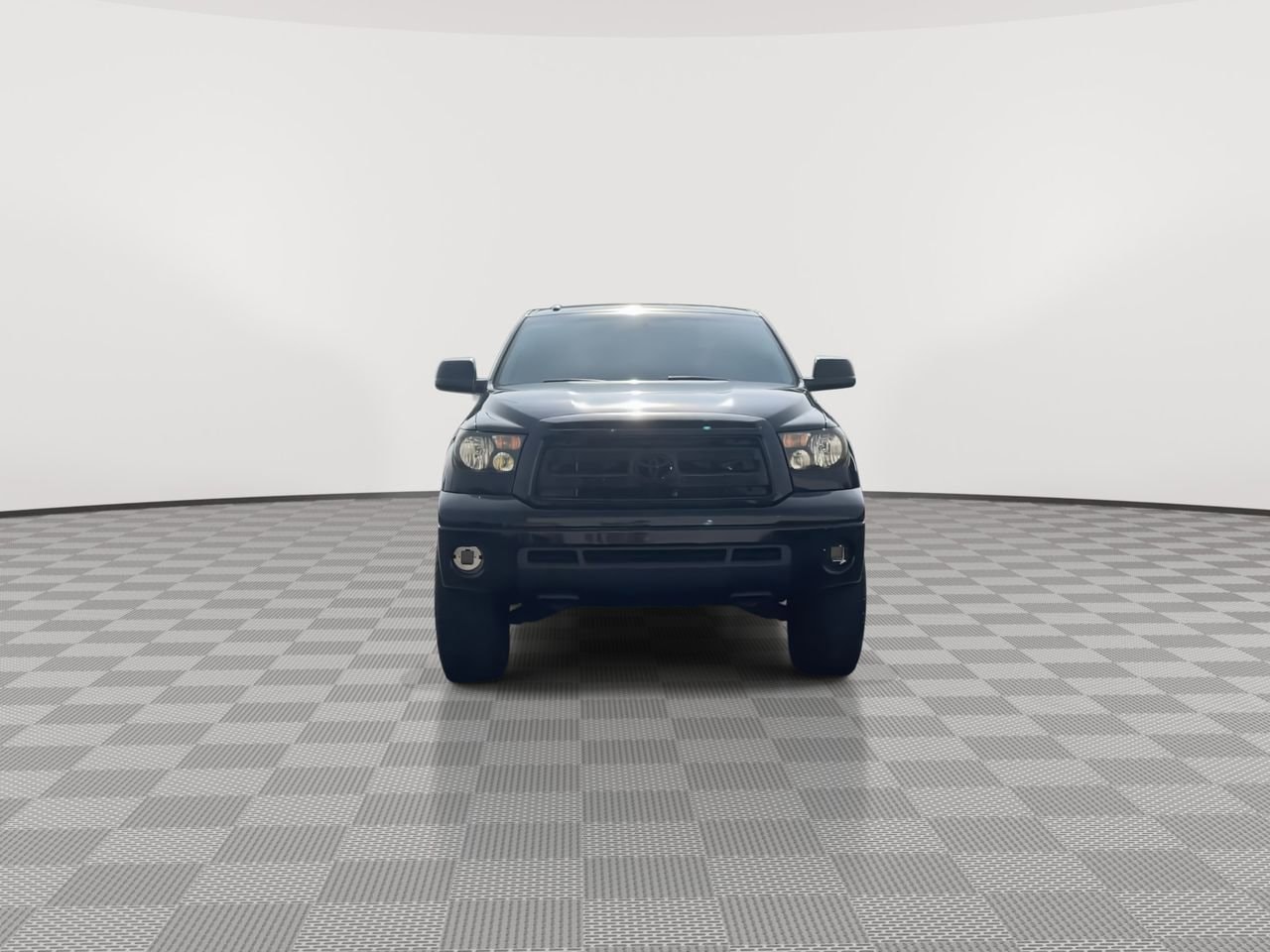 Thumbnail: 2011 Toyota Tundra - 3
