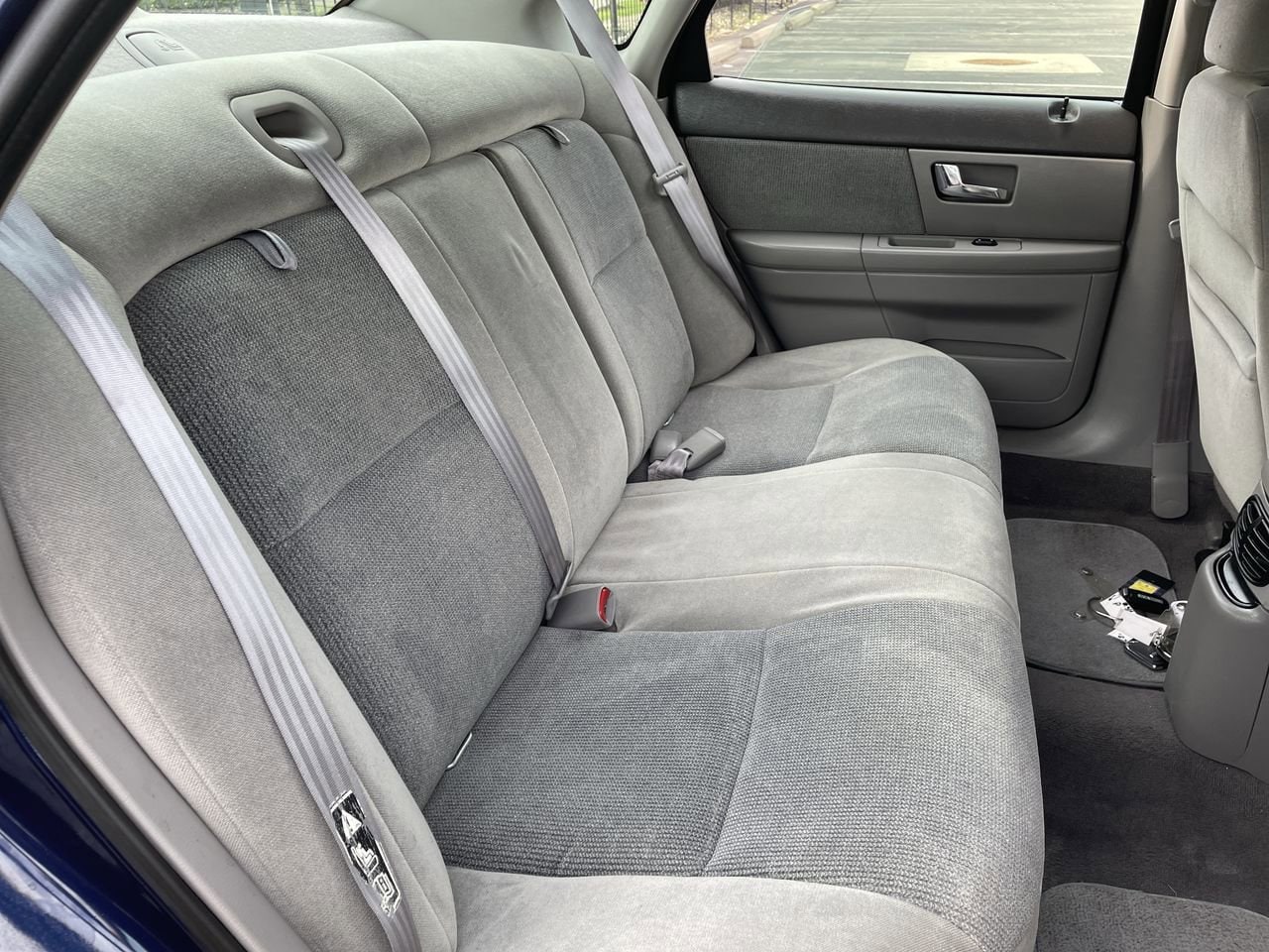 Thumbnail: 2001 Ford Taurus - 15