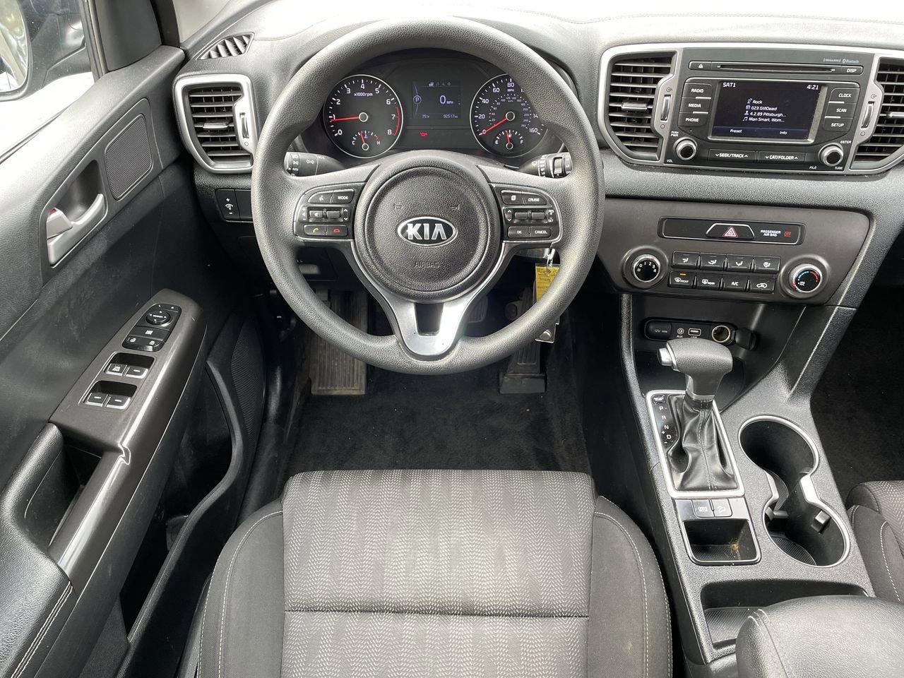 Thumbnail: 2017 Kia Sportage - 11