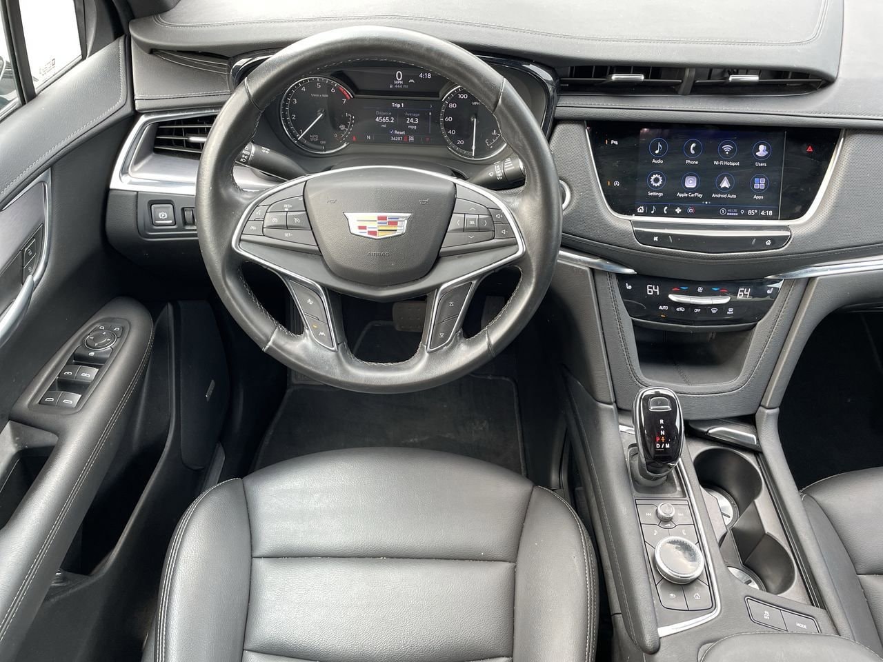 Thumbnail: 2023 Cadillac XT5 - 11