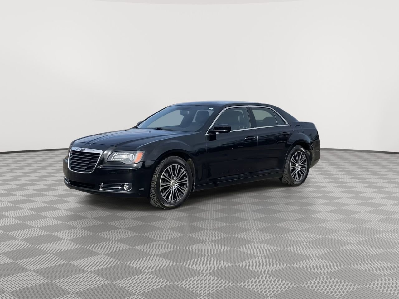 2013 Chrysler 300 photo 4