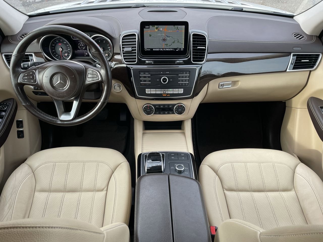 Thumbnail: 2019 Mercedes-Benz GLS - 26