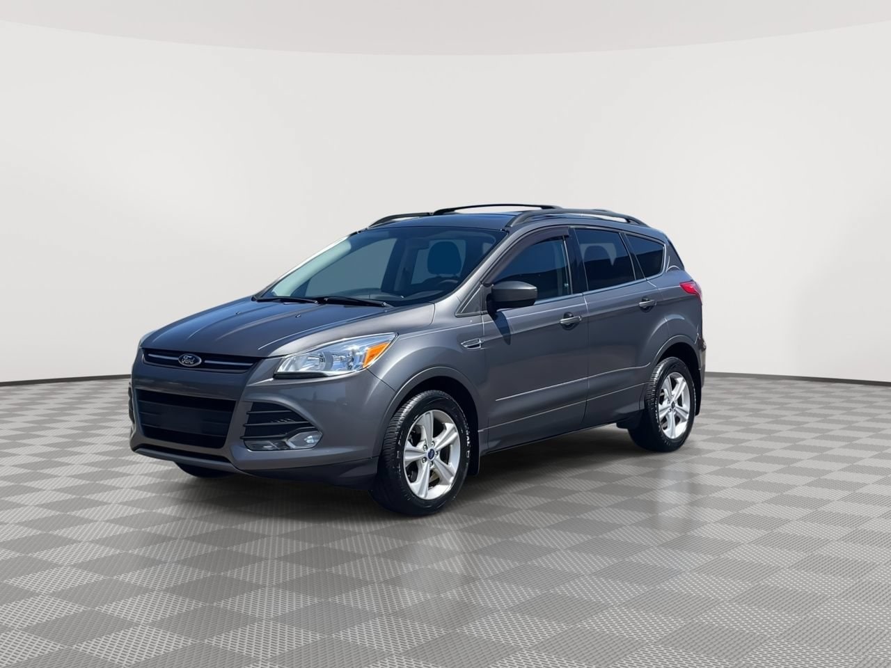 Thumbnail: 2013 Ford Escape - 4