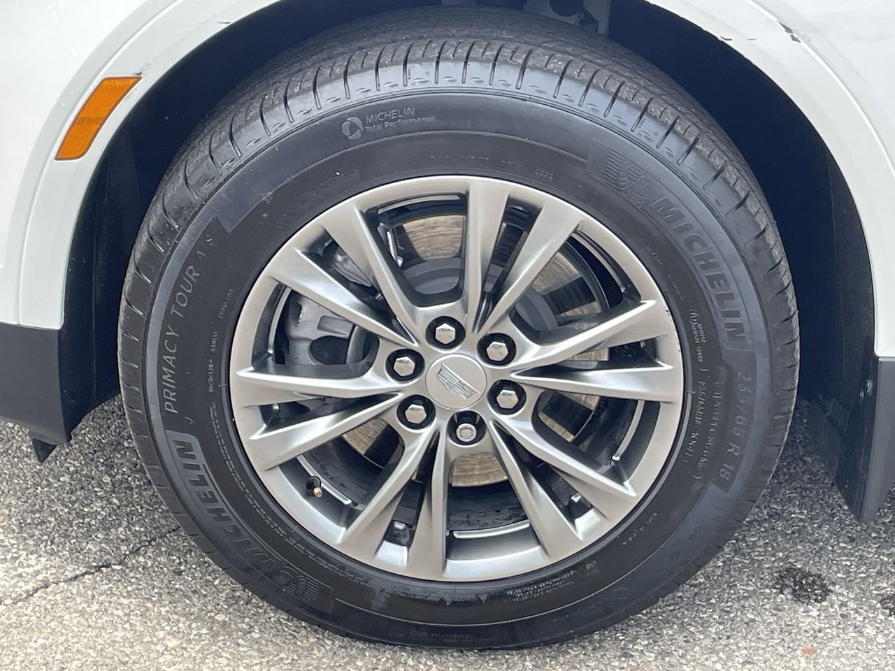Thumbnail: 2023 Cadillac XT5 - 39