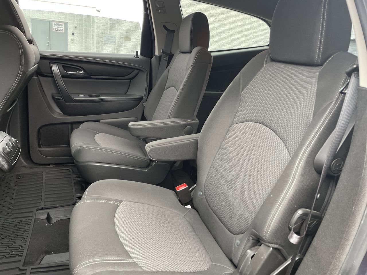 Thumbnail: 2013 Chevrolet Traverse - 19