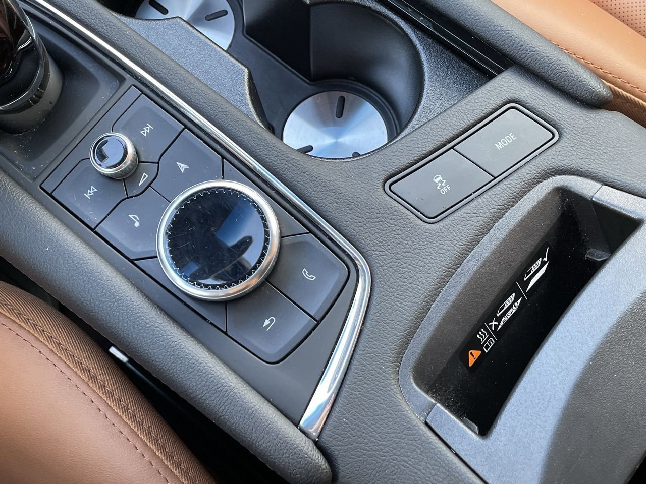 Thumbnail: 2023 Cadillac XT5 - 31