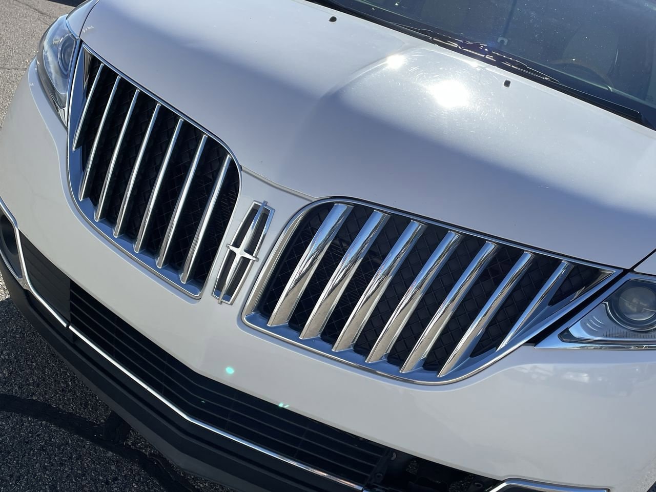Thumbnail: 2015 Lincoln MKX - 36
