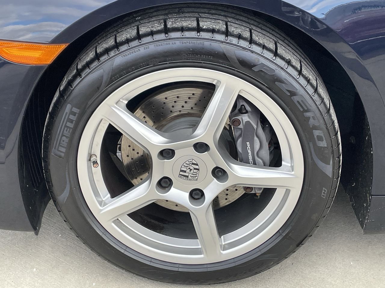 Thumbnail: 2017 Porsche 718 Boxster - 36