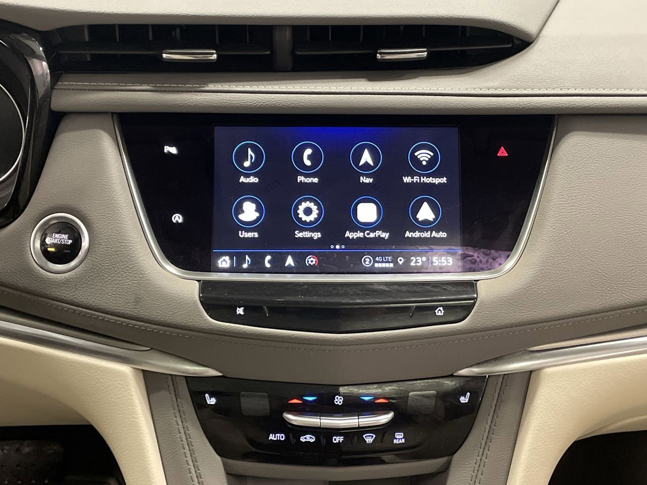 Thumbnail: 2023 Cadillac XT5 - 13