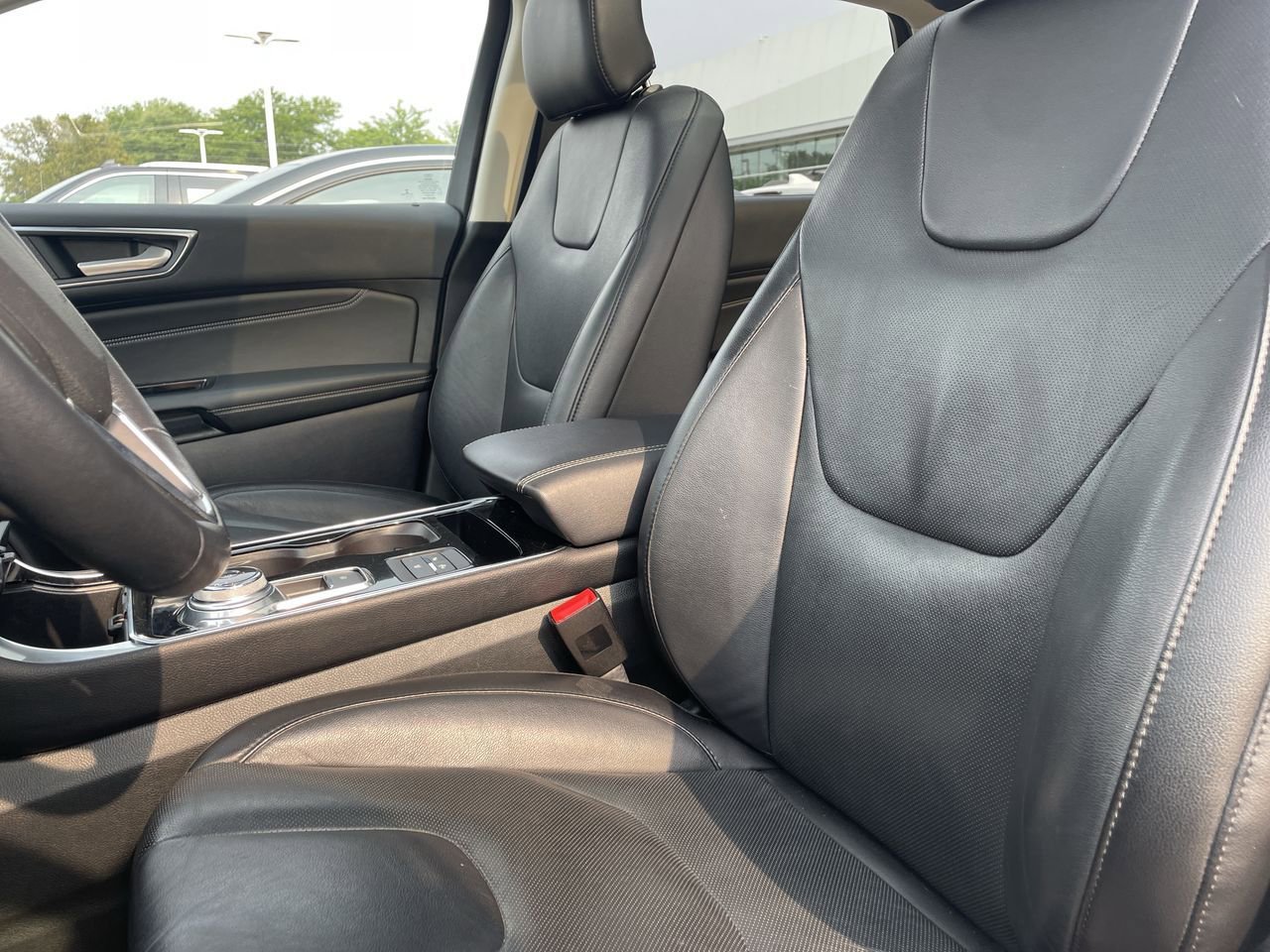 Thumbnail: 2019 Ford Edge - 12