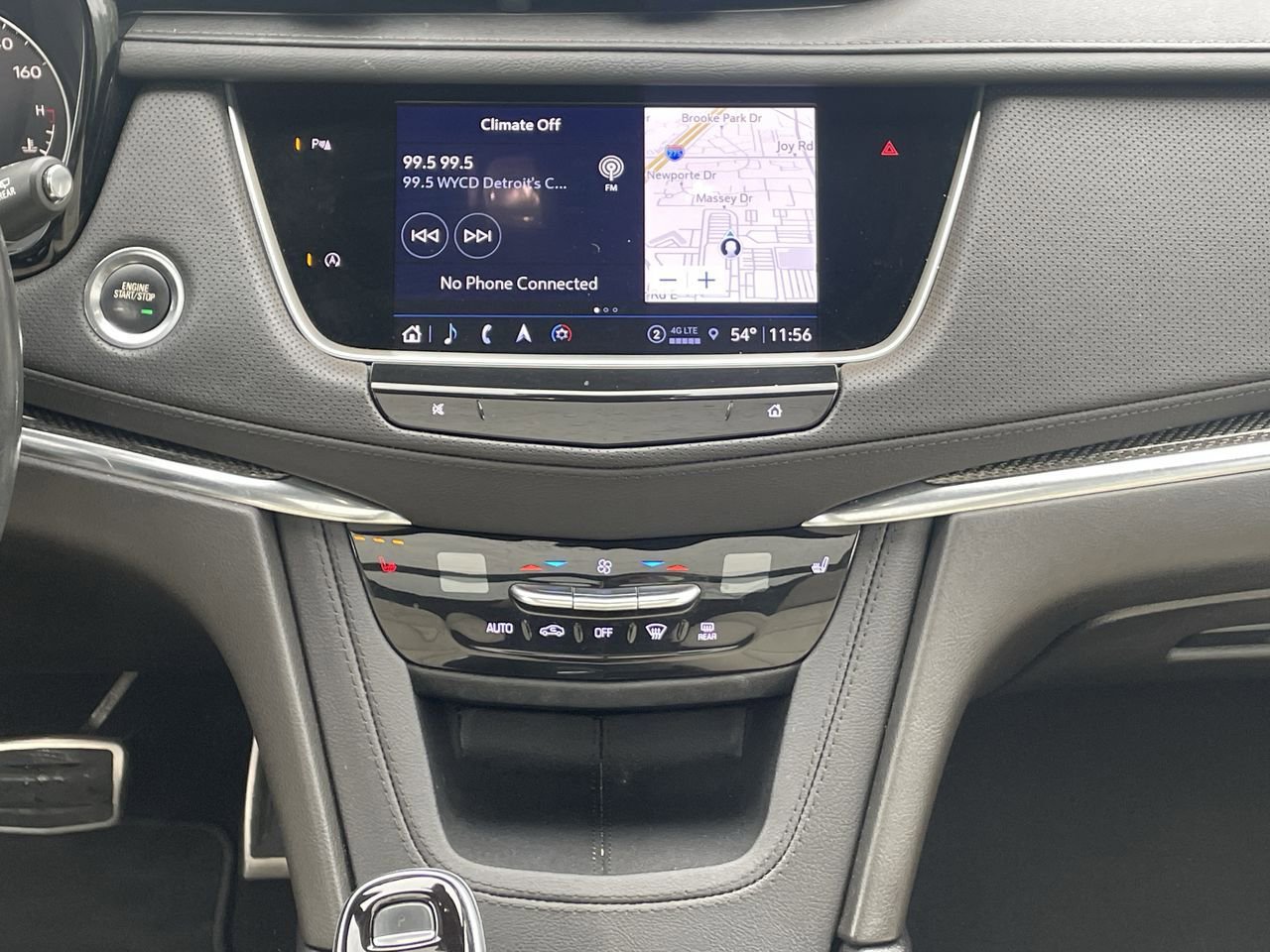 Thumbnail: 2022 Cadillac XT5 - 12