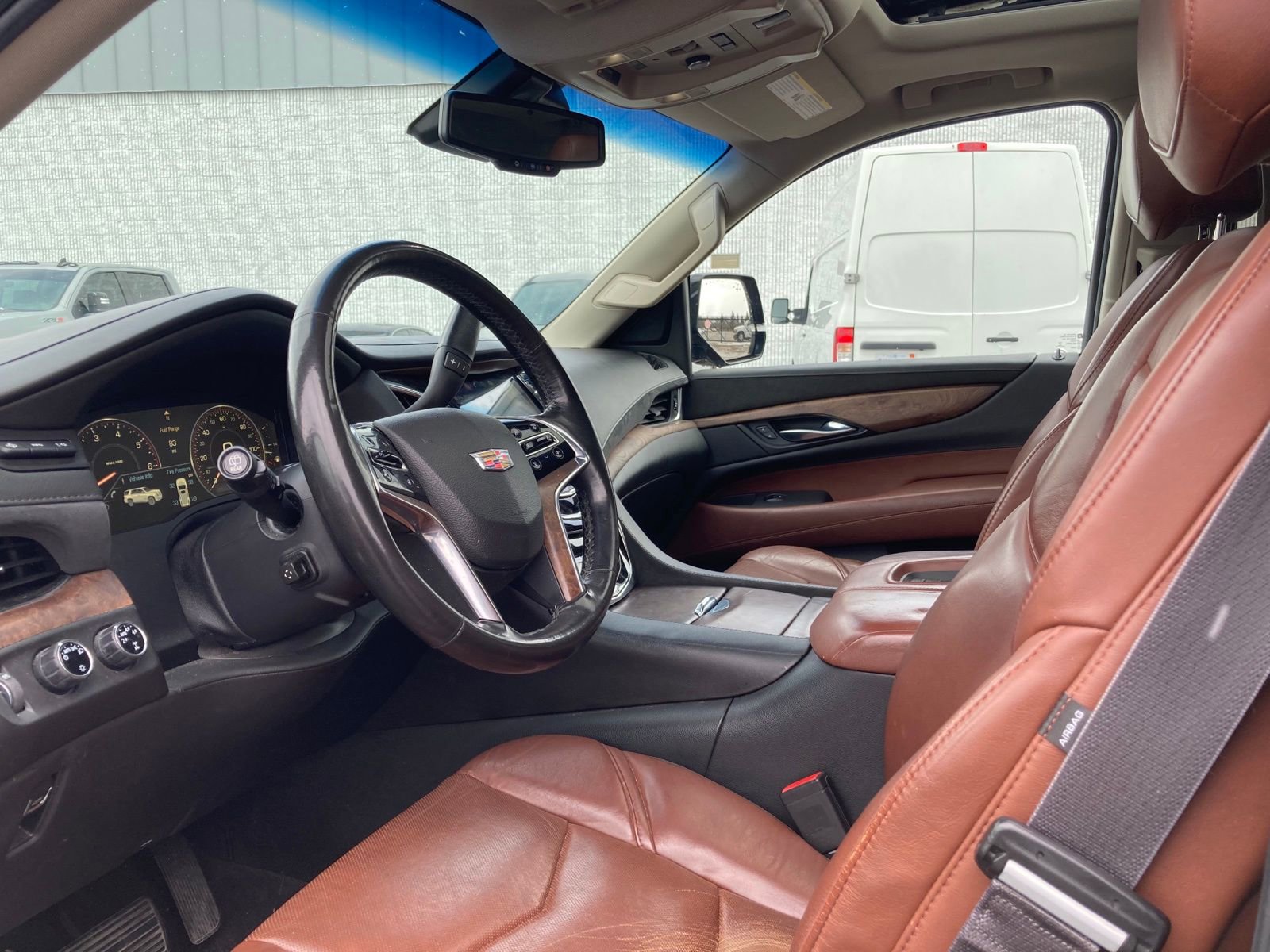 Thumbnail: 2015 Cadillac Escalade - 4