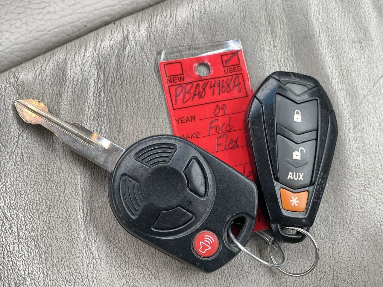 Thumbnail: 2009 Ford Flex - 28