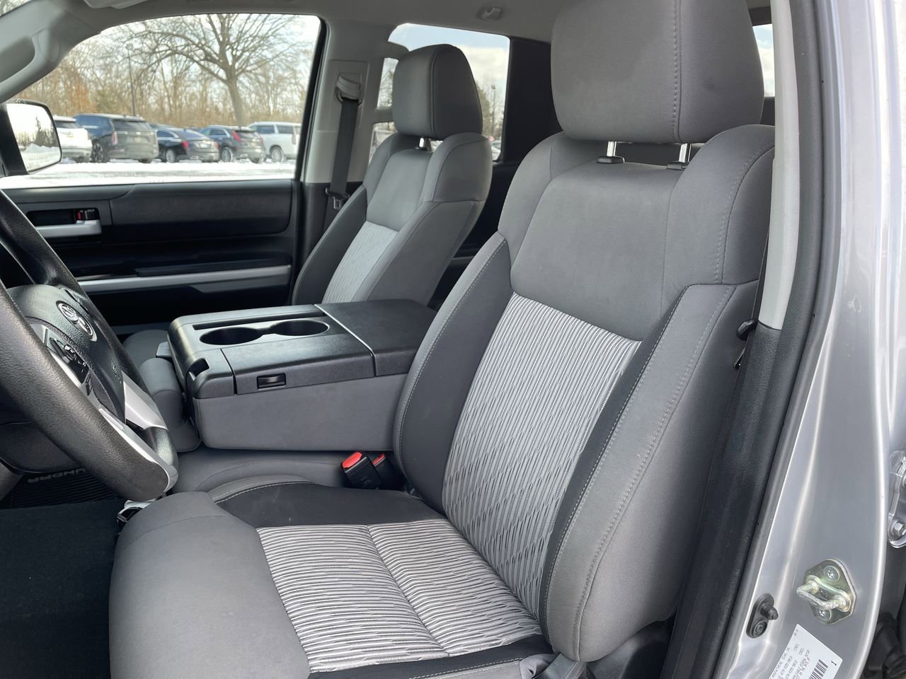 Thumbnail: 2016 Toyota Tundra - 12