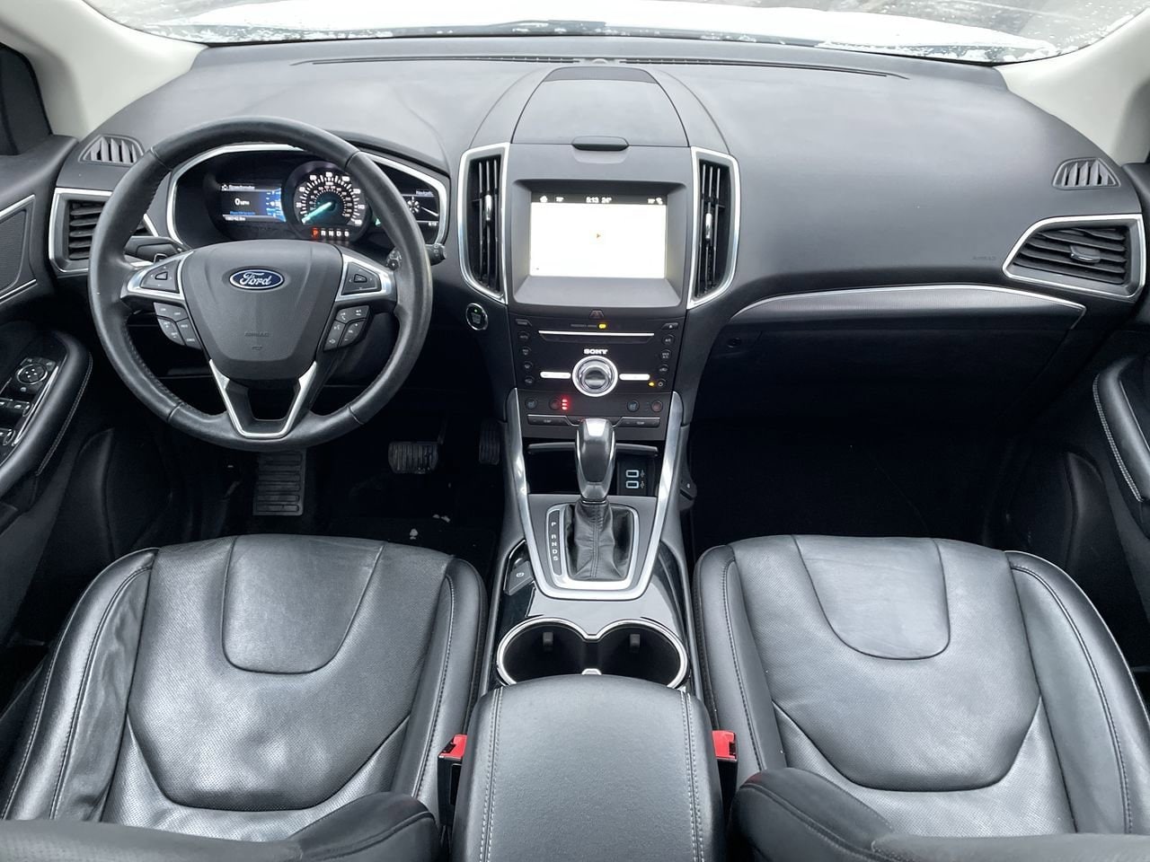 Thumbnail: 2018 Ford Edge - 25