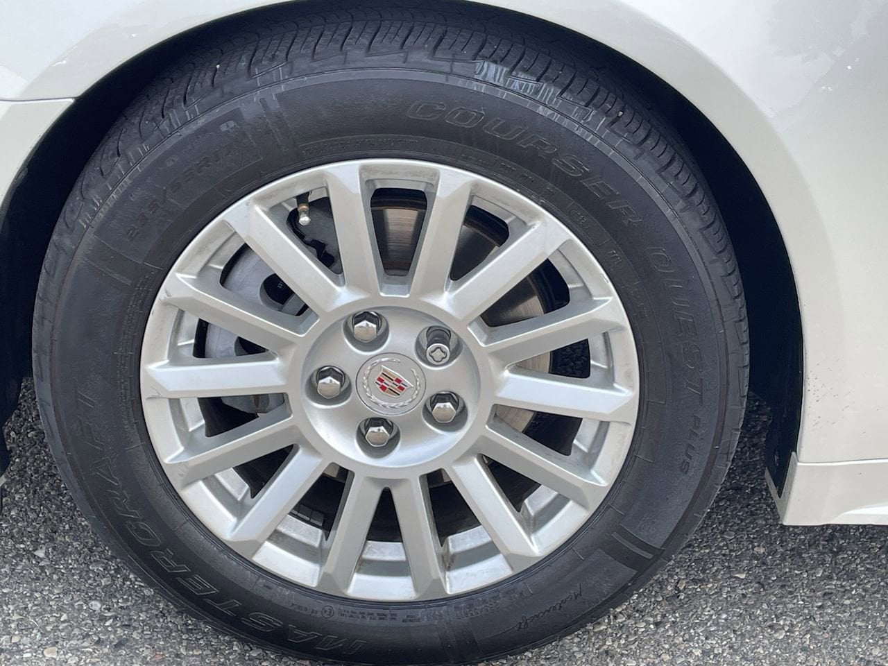 Thumbnail: 2011 Cadillac CTS - 34
