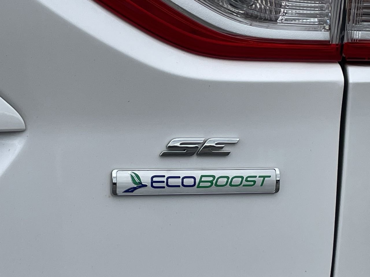 Thumbnail: 2014 Ford Escape - 34