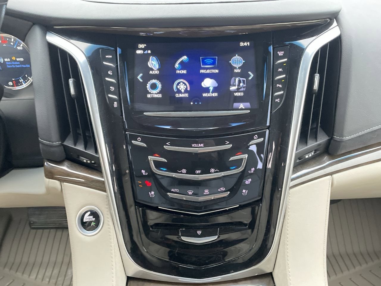 Thumbnail: 2019 Cadillac Escalade - 13