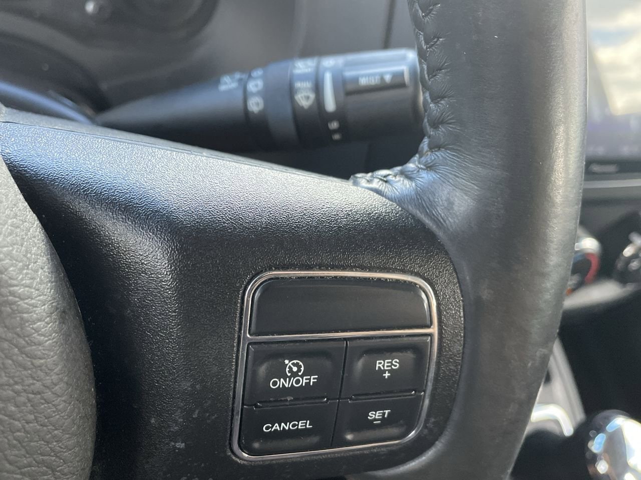 Thumbnail: 2017 Jeep Patriot - 25