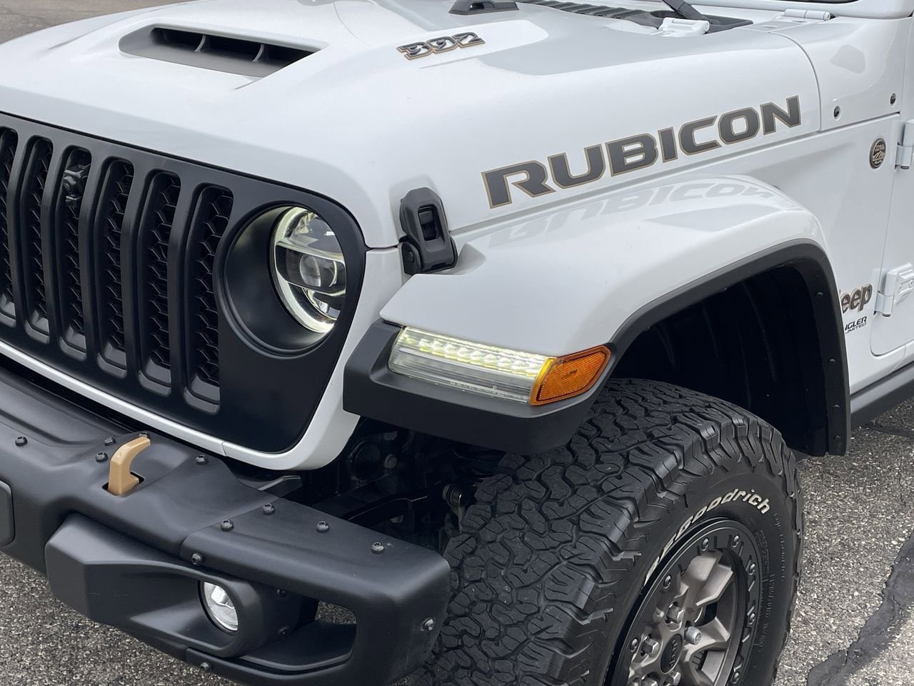 Thumbnail: 2021 Jeep Wrangler - 37