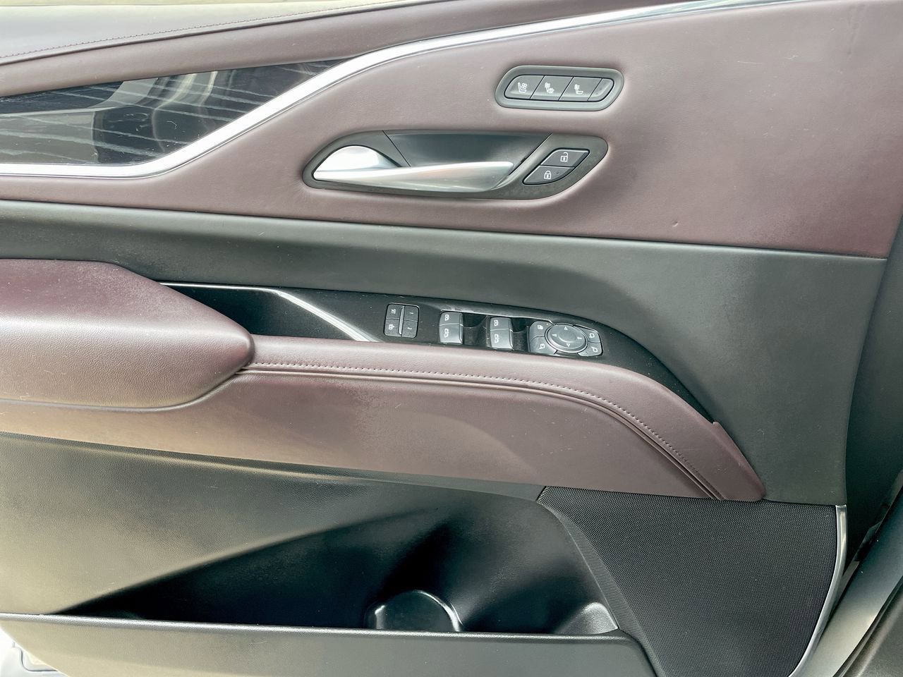 Thumbnail: 2024 Cadillac Escalade - 39