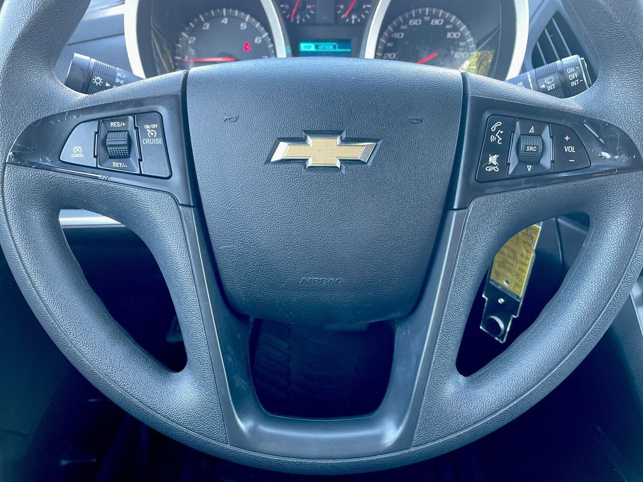 Thumbnail: 2015 Chevrolet Equinox - 10