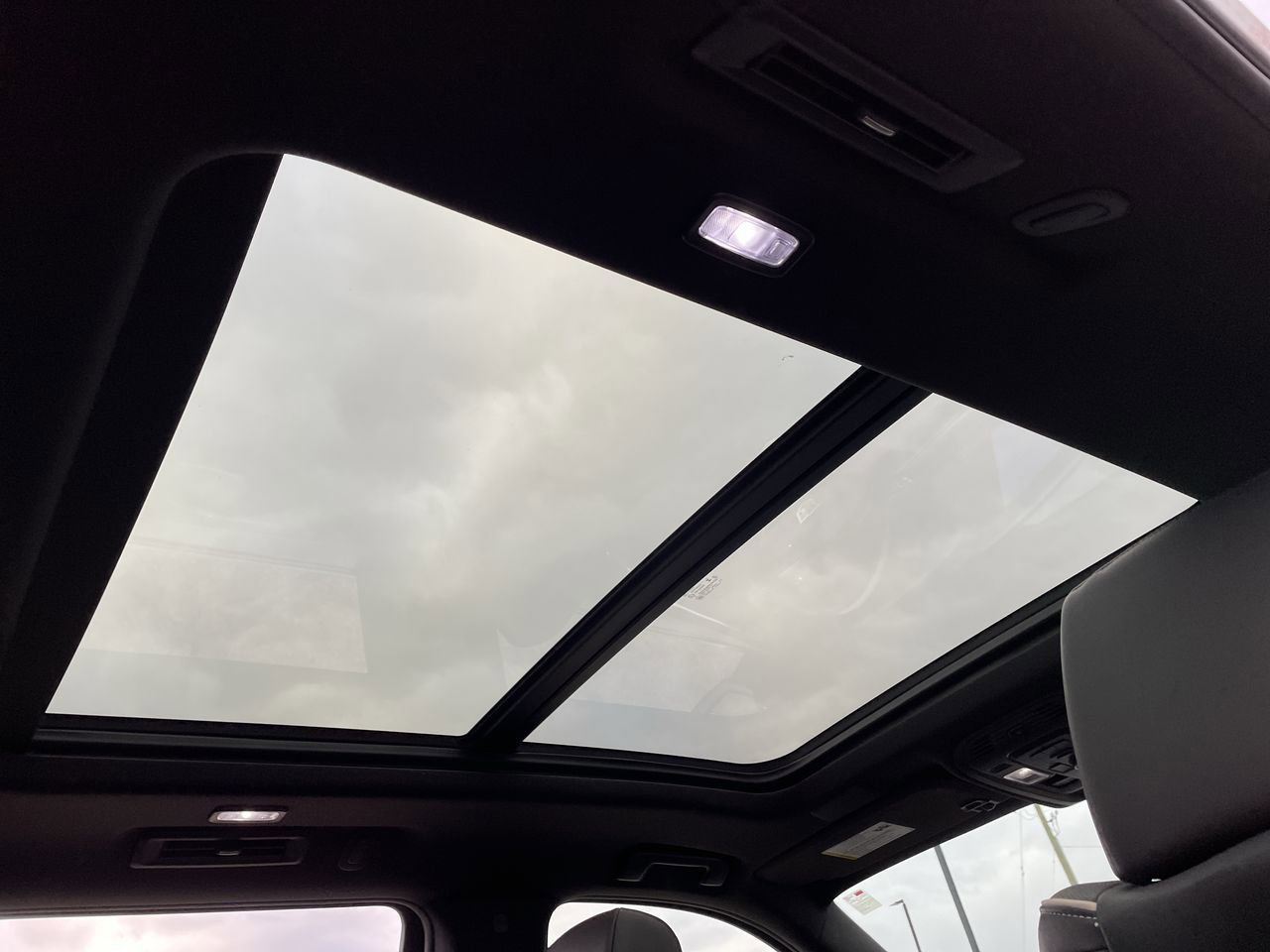 Thumbnail: 2023 Cadillac Escalade - 22