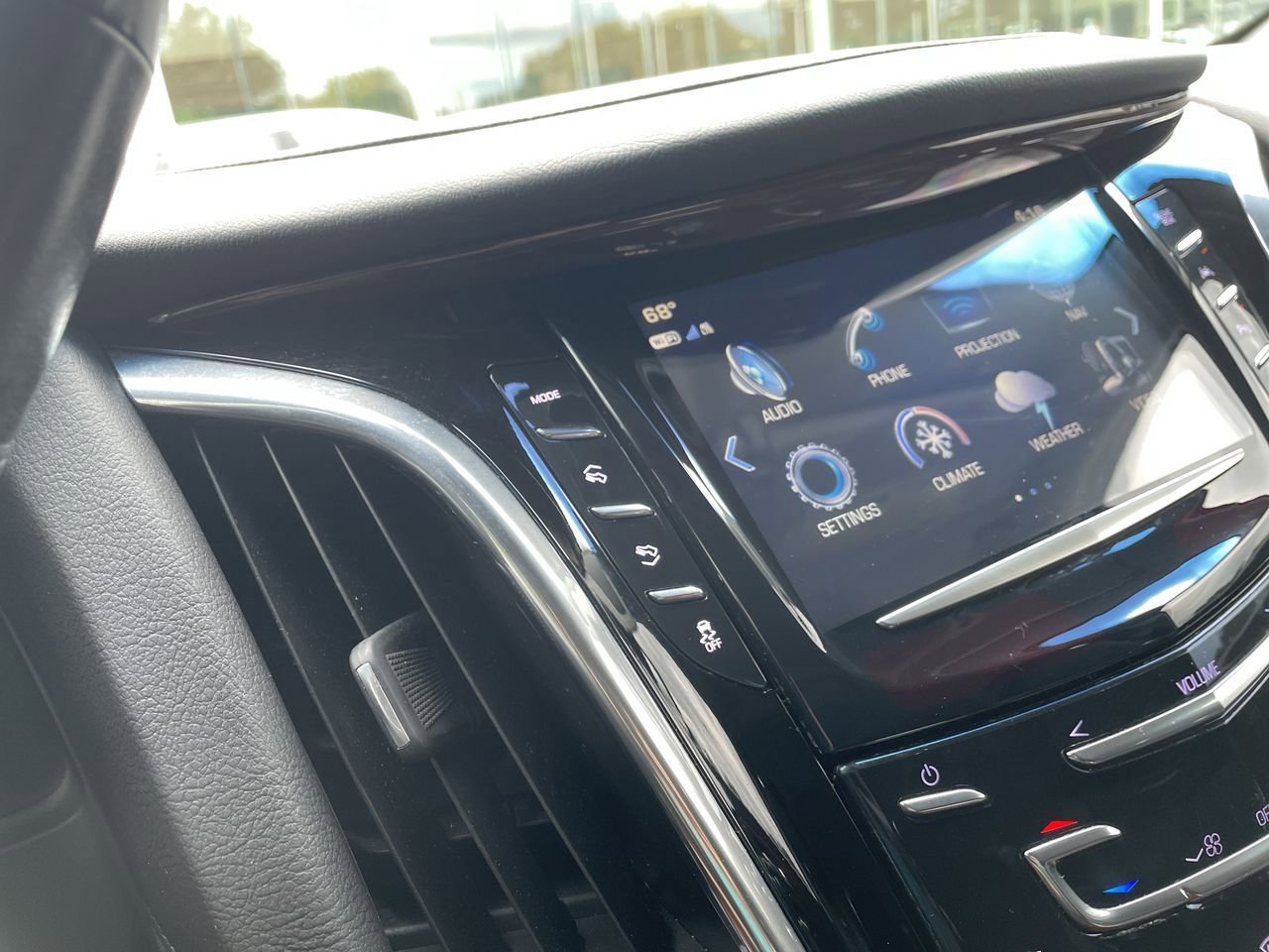 Thumbnail: 2017 Cadillac Escalade - 35