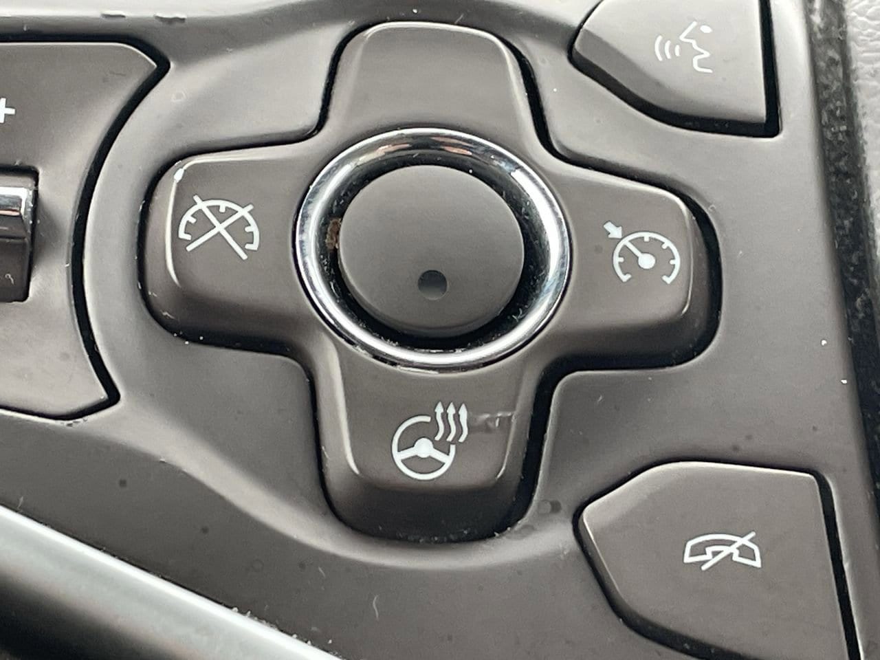 Thumbnail: 2014 Buick Regal - 22