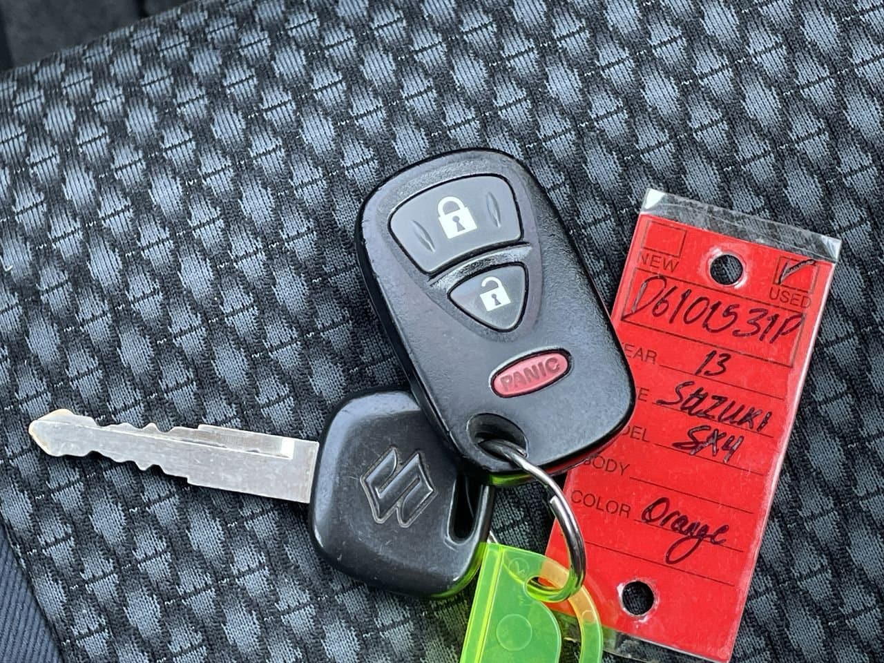 Thumbnail: 2013 Suzuki SX4 - 25