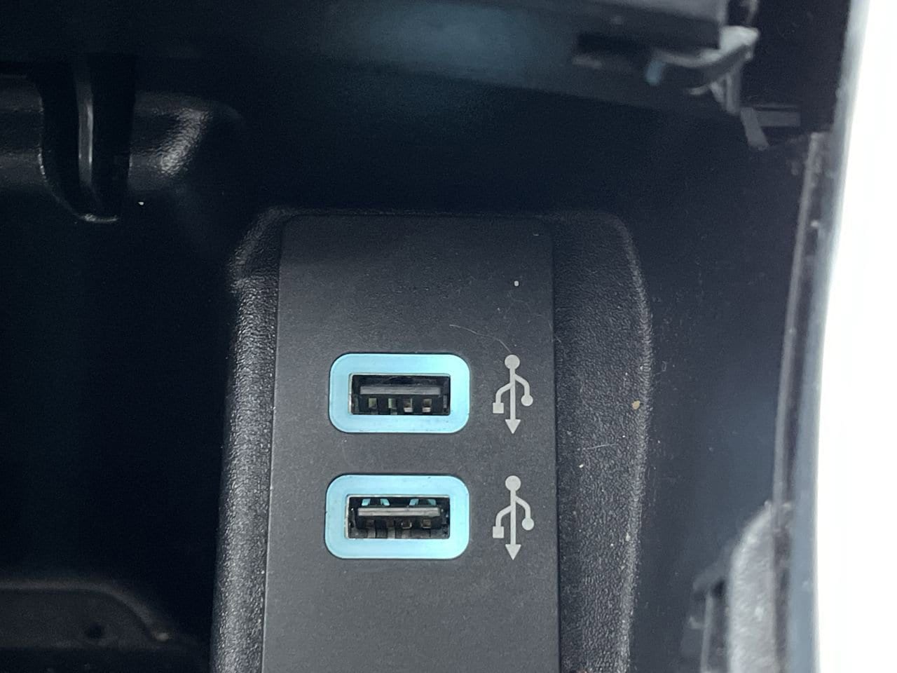 Thumbnail: 2018 Ford Edge - 27