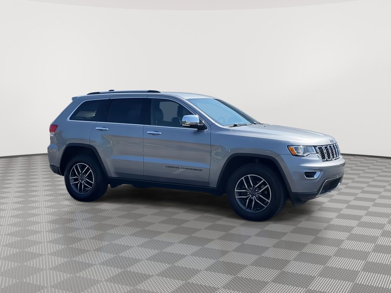 Thumbnail: 2019 Jeep Grand Cherokee - 2