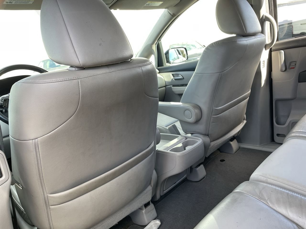 Thumbnail: 2013 Honda Odyssey - 21