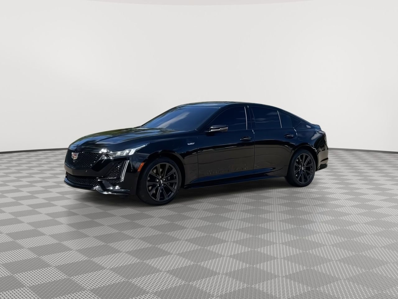 Thumbnail: 2023 Cadillac CT5 - 4