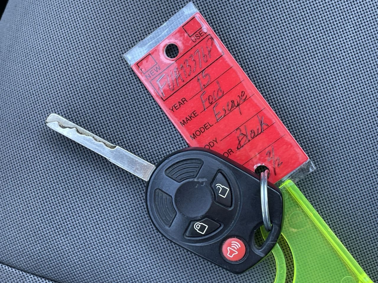 Thumbnail: 2015 Ford Escape - 26