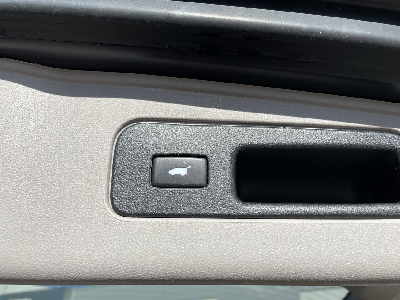 Thumbnail: 2013 Honda Odyssey - 18