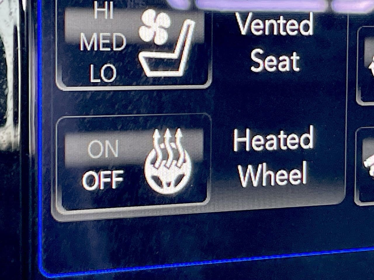 Thumbnail: 2021 RAM 1500 - 23