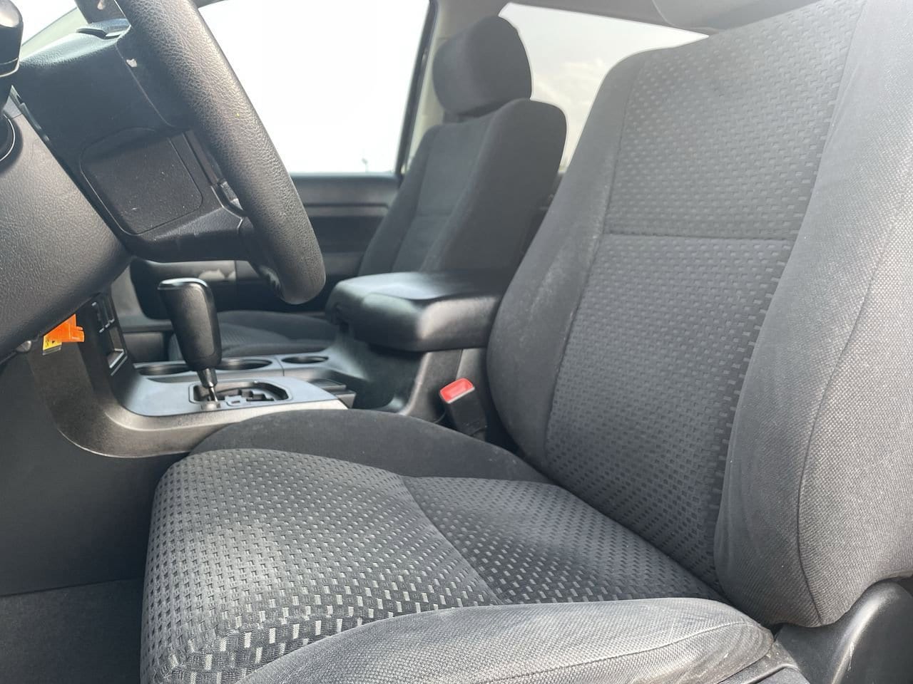 Thumbnail: 2011 Toyota Tundra - 12