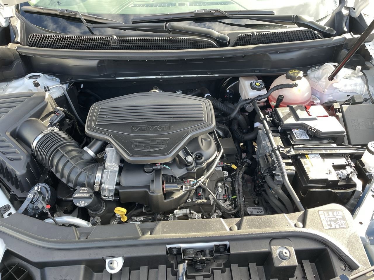 Thumbnail: 2025 Cadillac XT5 - 36