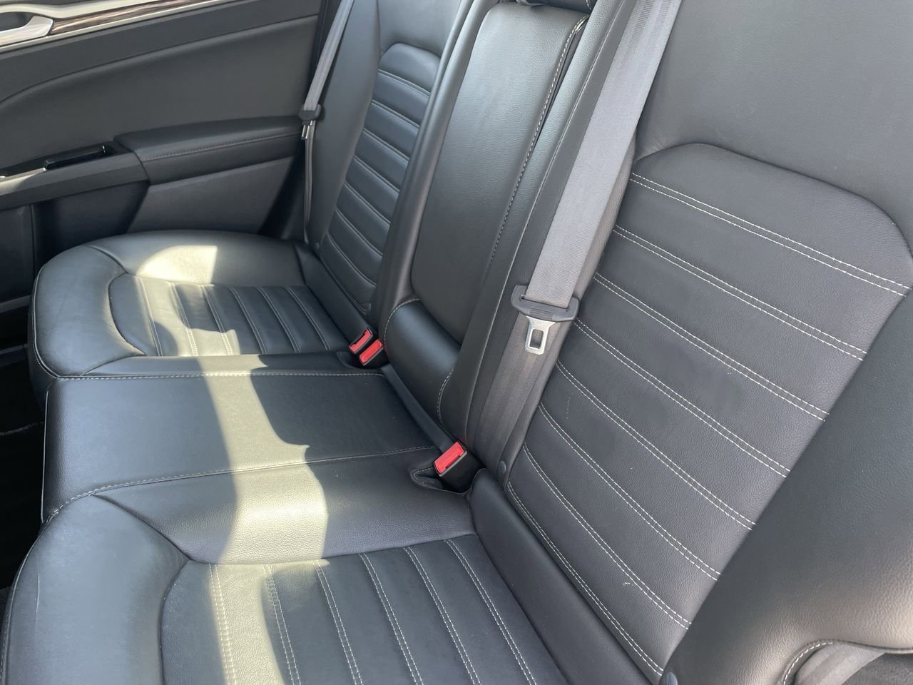 Thumbnail: 2016 Ford Fusion - 18