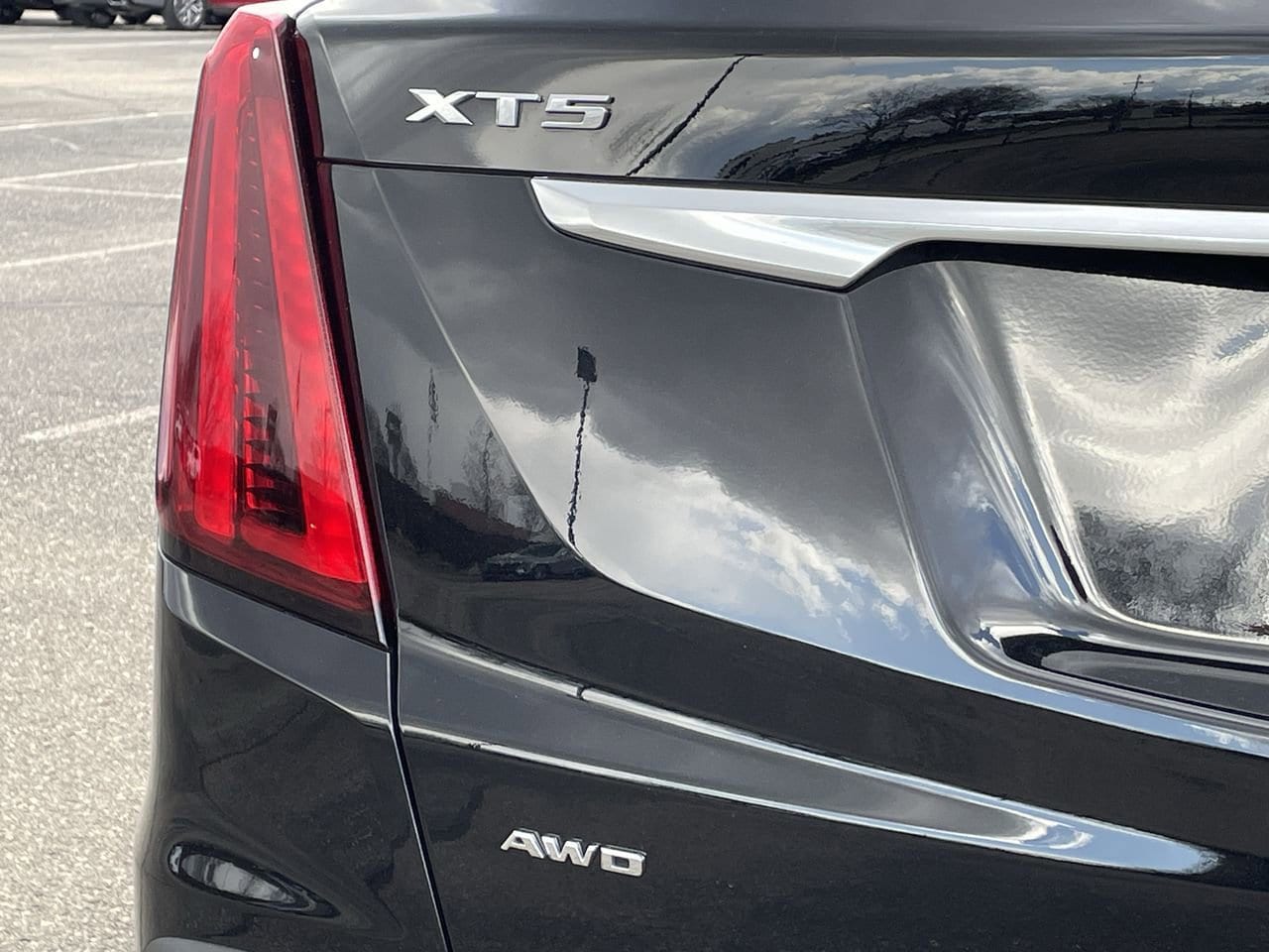 Thumbnail: 2023 Cadillac XT5 - 36