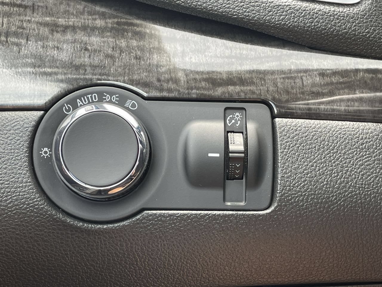 Thumbnail: 2016 Buick Encore - 34