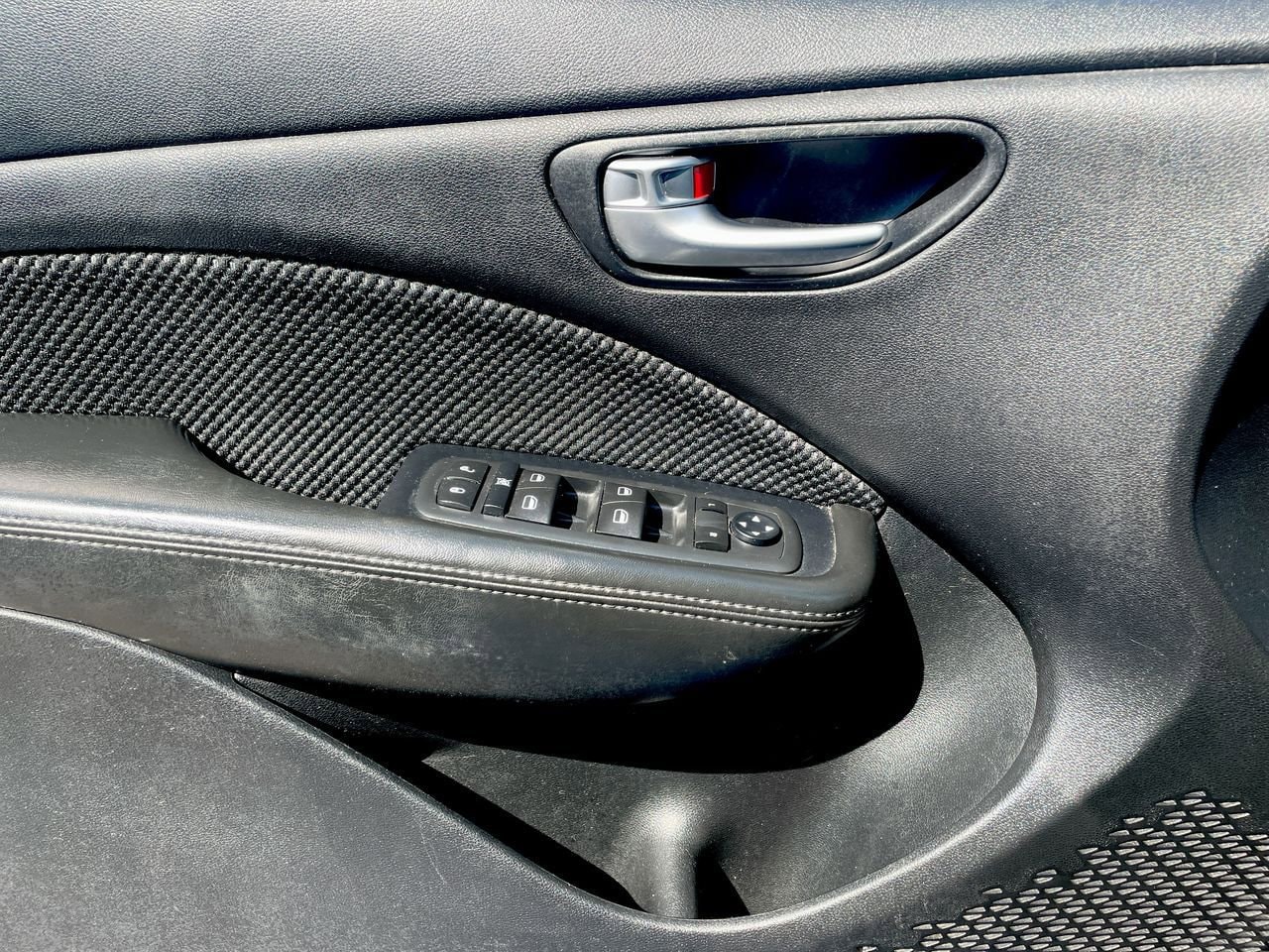 Thumbnail: 2016 Dodge Dart - 26