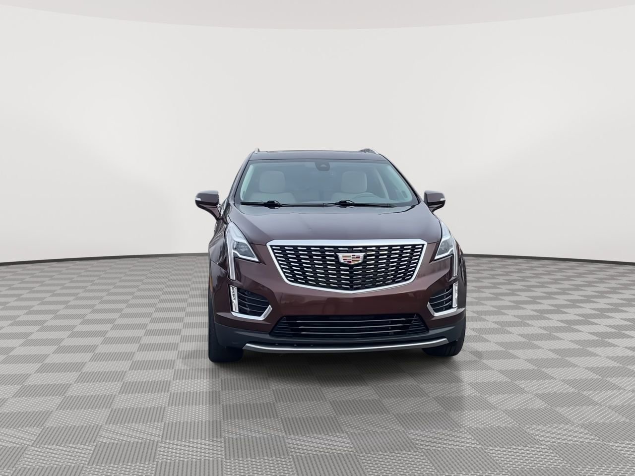 Thumbnail: 2023 Cadillac XT5 - 3