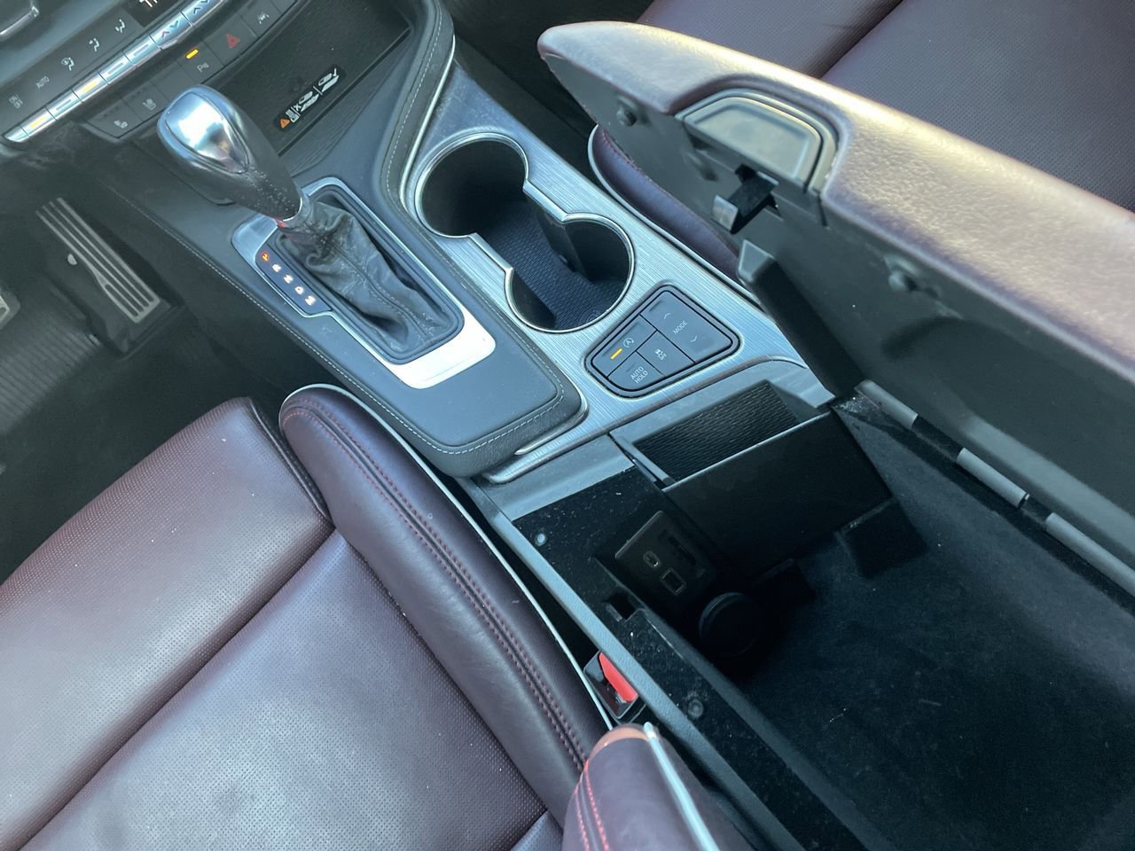 Thumbnail: 2023 Cadillac CT4 - 24